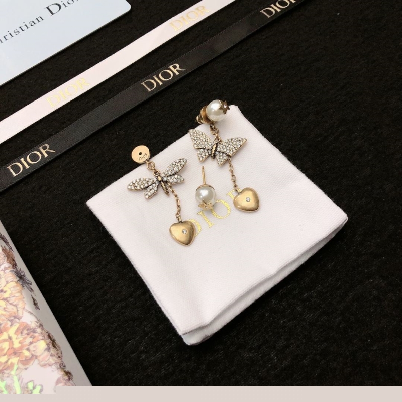 ch**an D*or earrings